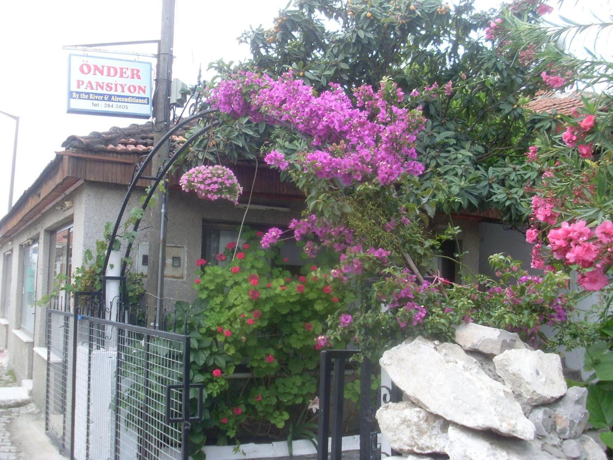 Onder Pansiyon Dalyan Esterno foto
